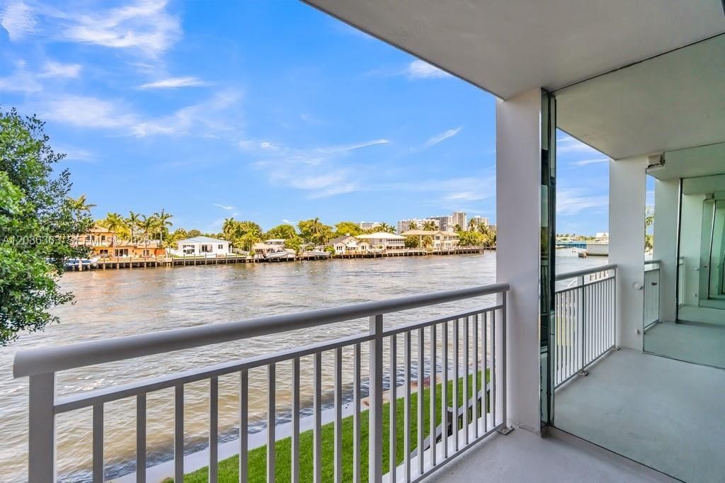 3100 NE 48th St, Unit 212, Fort Lauderdale, FL 33308 Photo