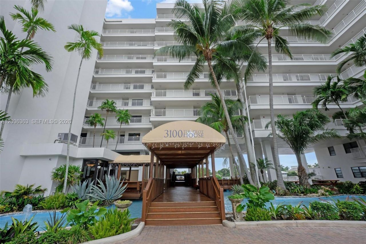 3100 NE 48th St, Unit 212, Fort Lauderdale, FL 33308 Photo