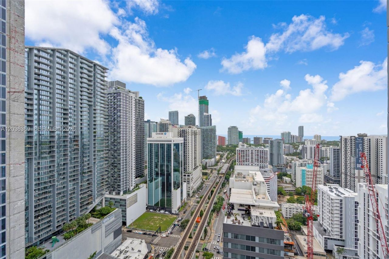 690 SW 1st Ct , Unit PHII16, Miami, FL 33130 Photo