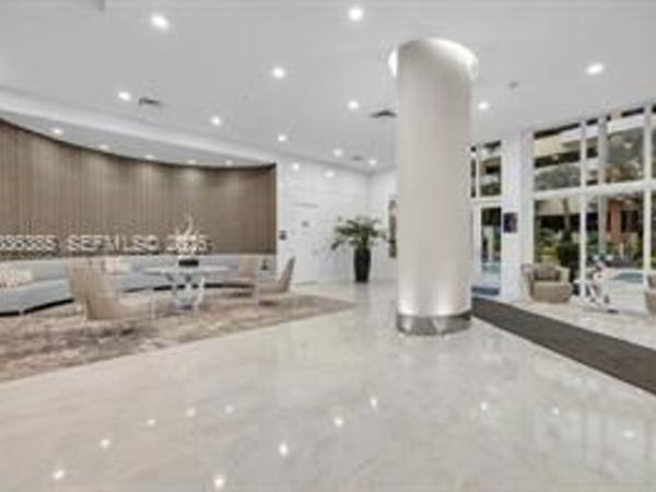 18800 NE 29th Ave, Unit 707, Aventura, FL 33180