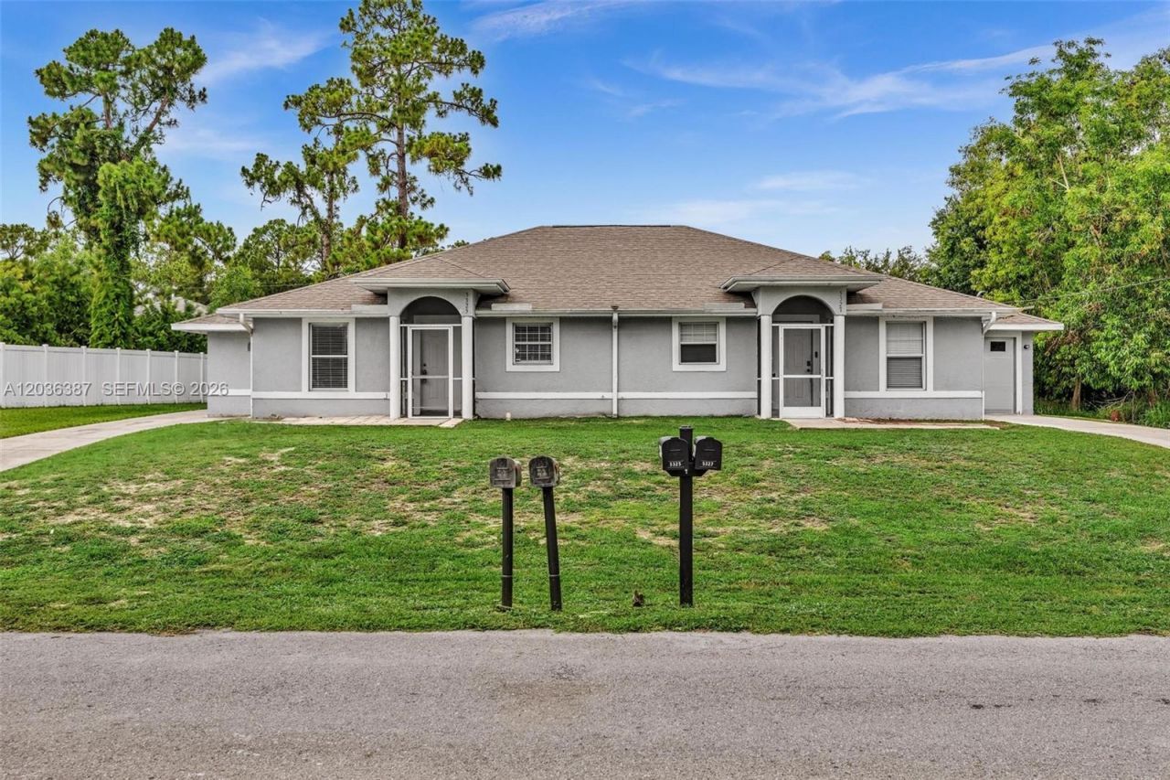 5327 30 St SW , Lehigh Acres, FL 33973 Photo