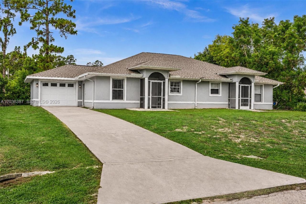 5327 30 St SW , Lehigh Acres, FL 33973 Photo