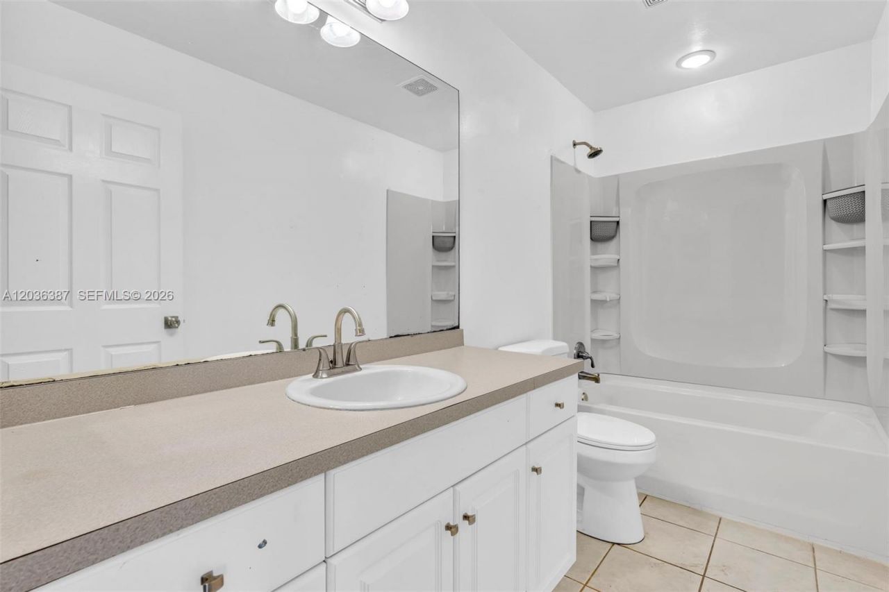 5327 30 St SW , Lehigh Acres, FL 33973 Photo
