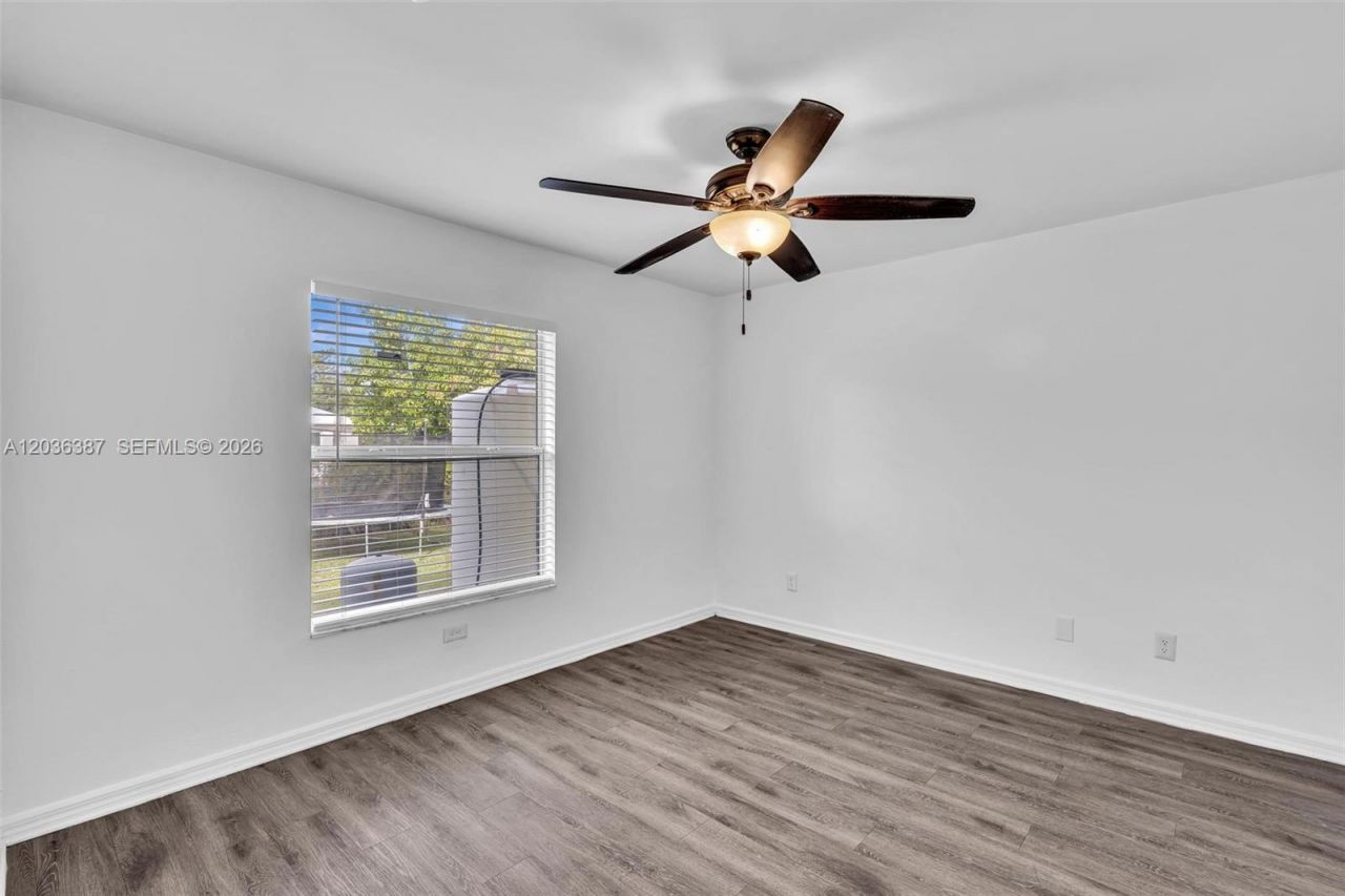 5327 30 St SW , Lehigh Acres, FL 33973 Photo