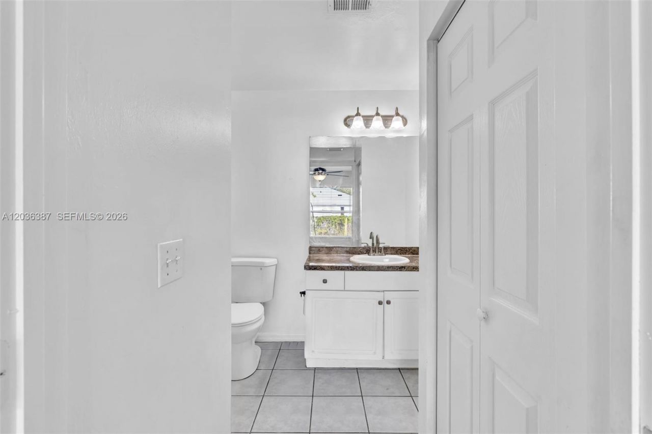 5327 30 St SW , Lehigh Acres, FL 33973 Photo
