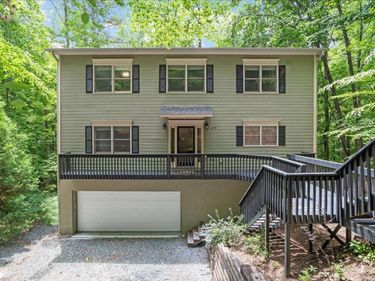 629 Brookview Drive, Chapel Hill, NC 27514