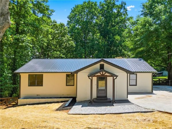 4713 Union Church Road , Flowery Branch, GA 30542
