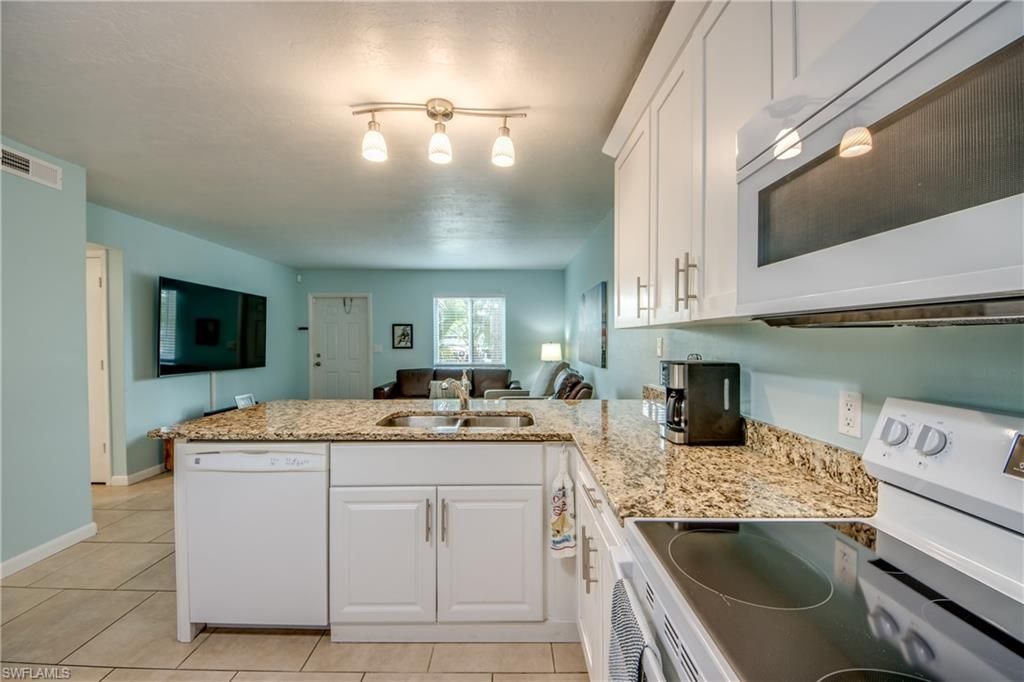 4904 Vincennes Ct, Unit 108, Cape Coral, FL 33904 Photo