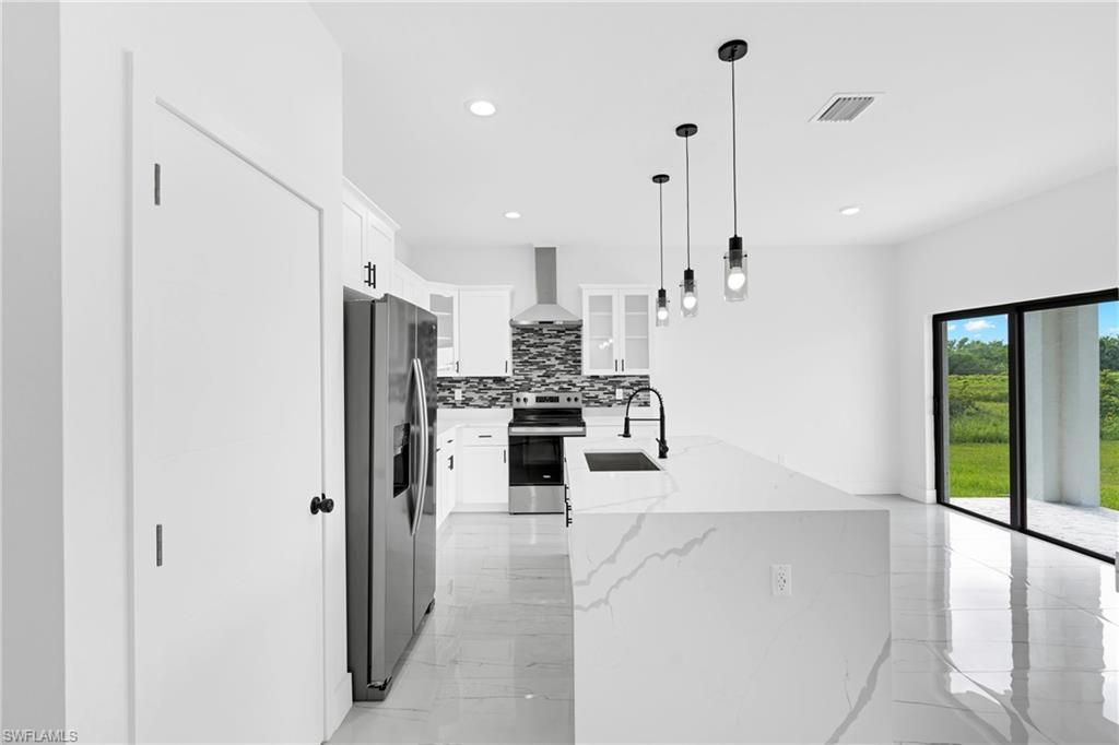 7071 Tide Cir , Labelle, FL 33935 Photo