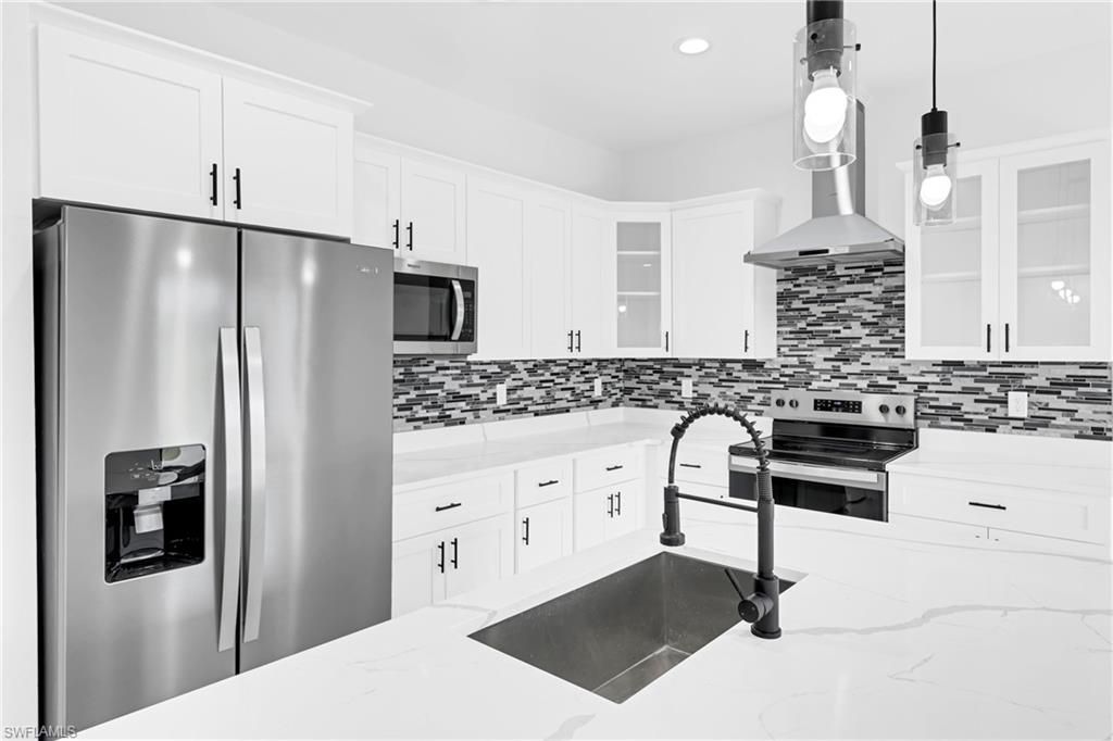 7071 Tide Cir , Labelle, FL 33935 Photo