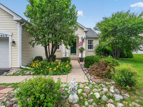 24218 Apple Creek Lane , Plainfield, IL 60586