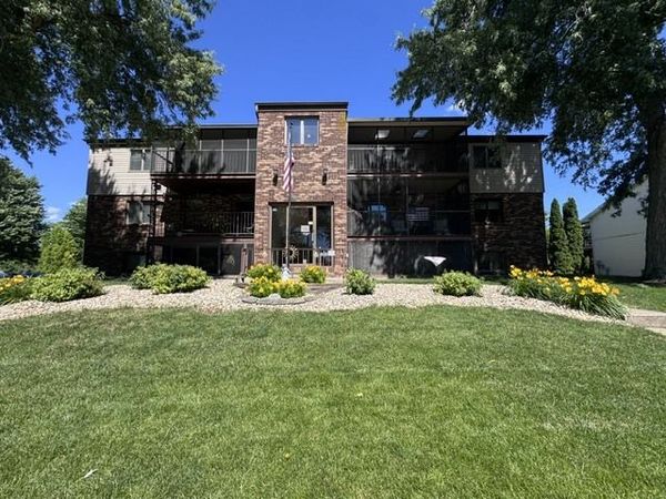 824 Mcgregor Street , Unit 12, Bloomington, IL 61701