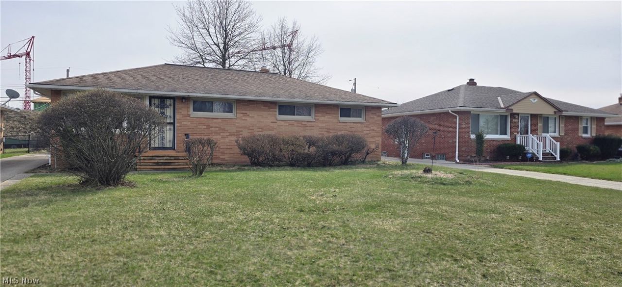 24780 Picone Lane, Bedford Heights, OH 44146