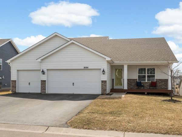 18184 Hartlin Avenue , Lakeville, MN 55044