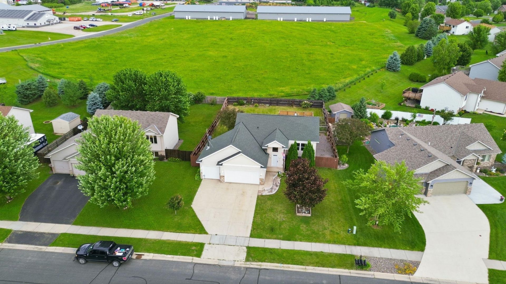 808 Cologne Lane, Waverly, MN 55390