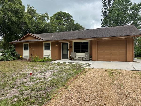 8745 24th Street, Vero Beach, FL 32966