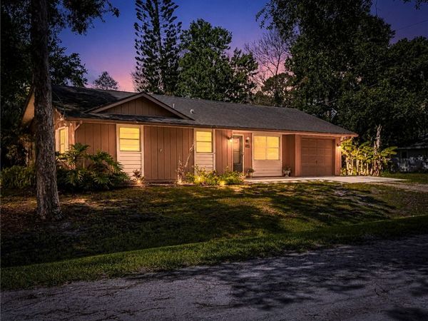 8745 24th Street, Vero Beach, FL 32966