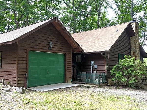 115 Degatide Drive, Murphy, NC 28906