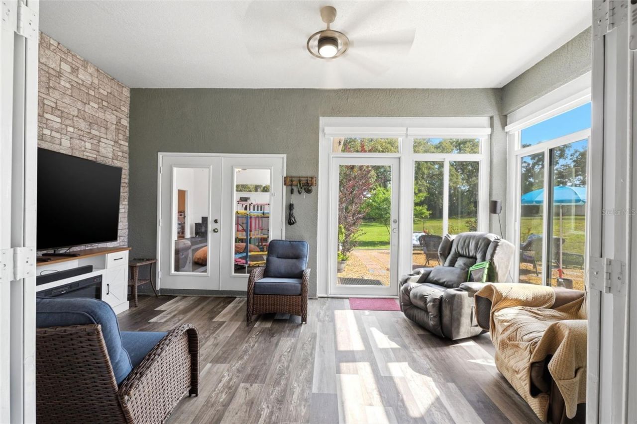 12041 Sapphire Drive, Spring Hill, FL 34609 Photo