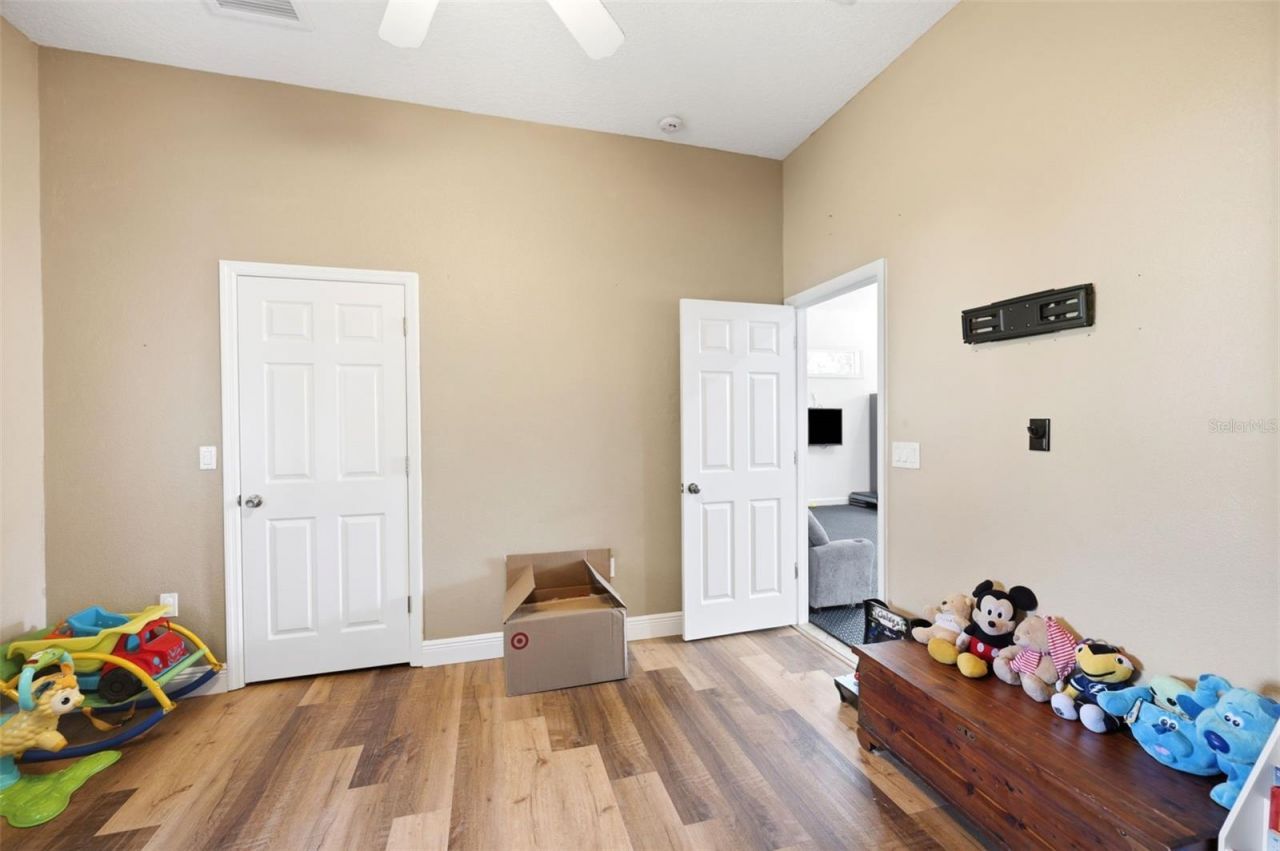 12041 Sapphire Drive, Spring Hill, FL 34609 Photo