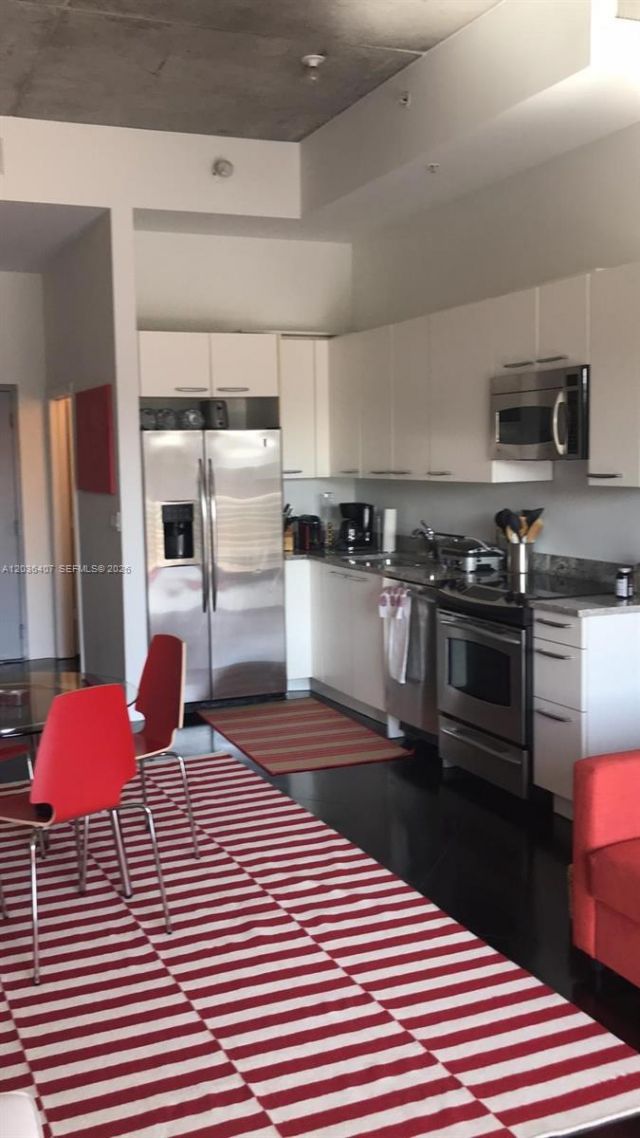 2001 Meridian Ave , Unit 426, Miami Beach, FL 33139 Photo
