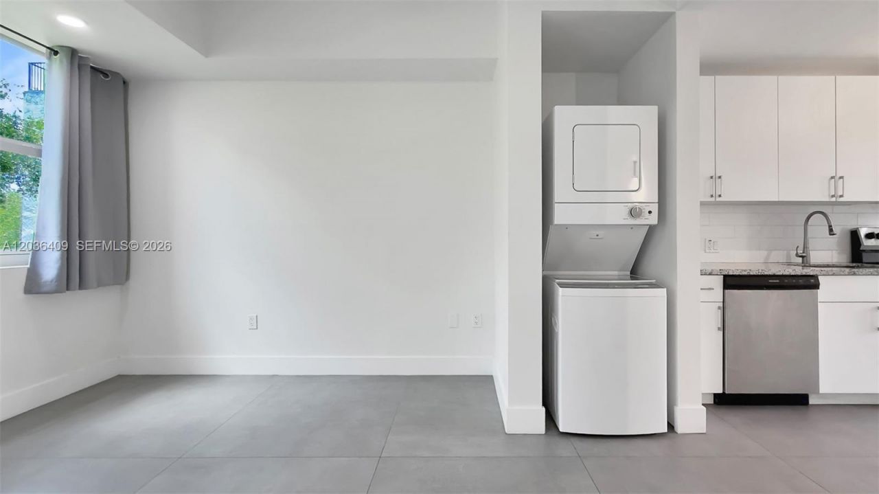 1536 NW 15th Ave, Unit 301, Miami, FL 33125 Photo