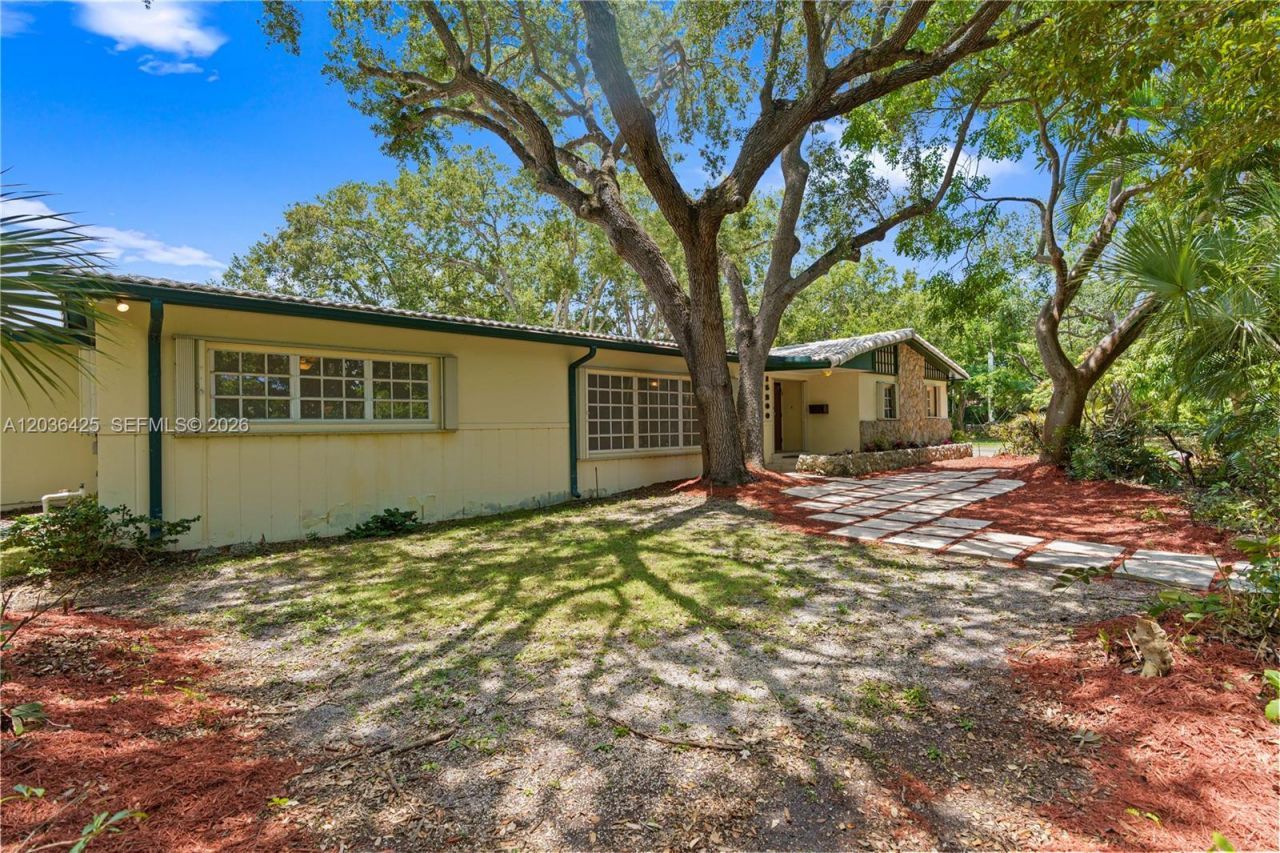 15200 SW 88th Ave, Palmetto Bay, FL 33157 Photo