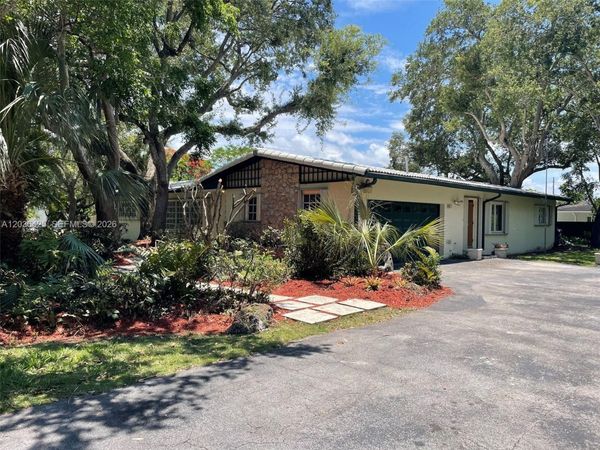 15200 SW 88th Ave , Palmetto Bay, FL 33157