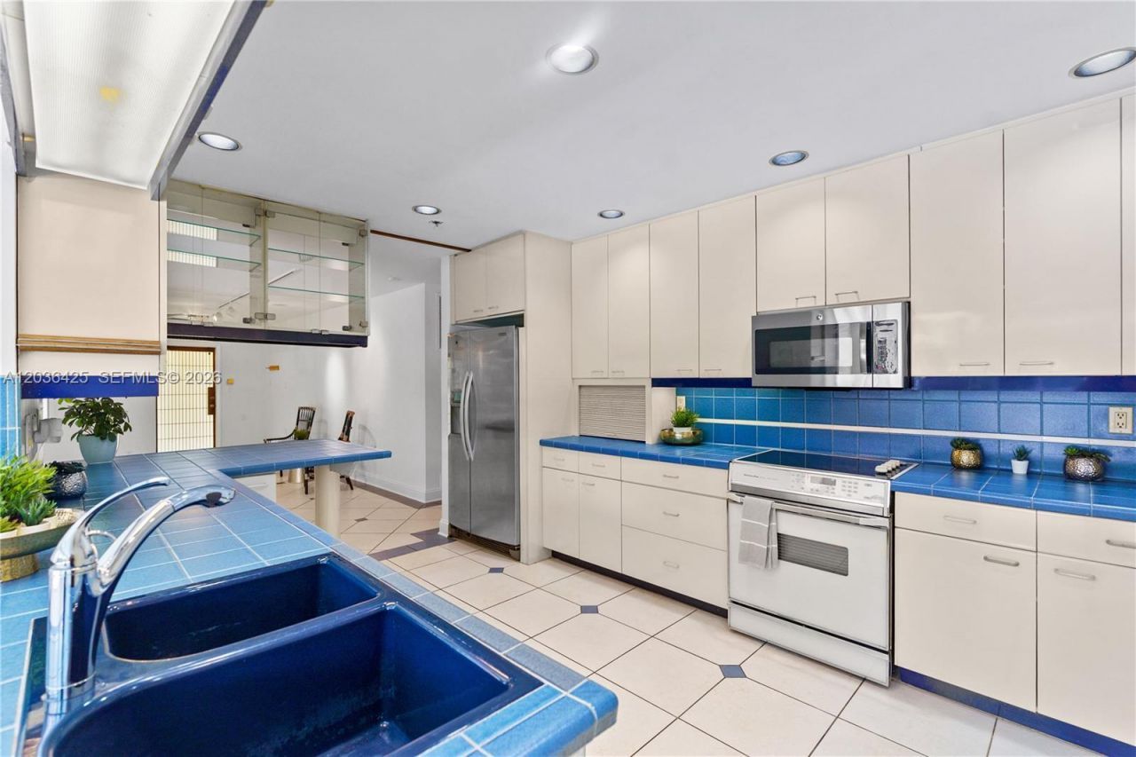 15200 SW 88th Ave, Palmetto Bay, FL 33157 Photo