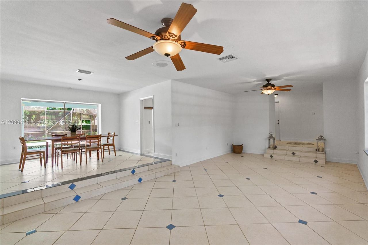 15200 SW 88th Ave, Palmetto Bay, FL 33157 Photo