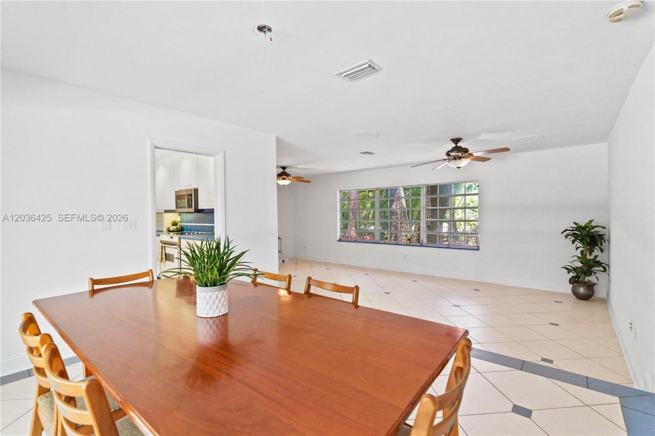 15200 SW 88th Ave, Palmetto Bay, FL 33157 Photo