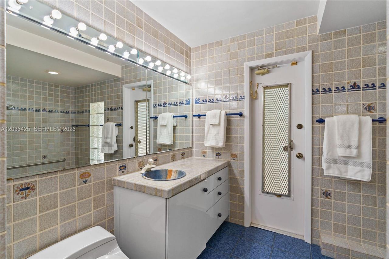15200 SW 88th Ave, Palmetto Bay, FL 33157 Photo