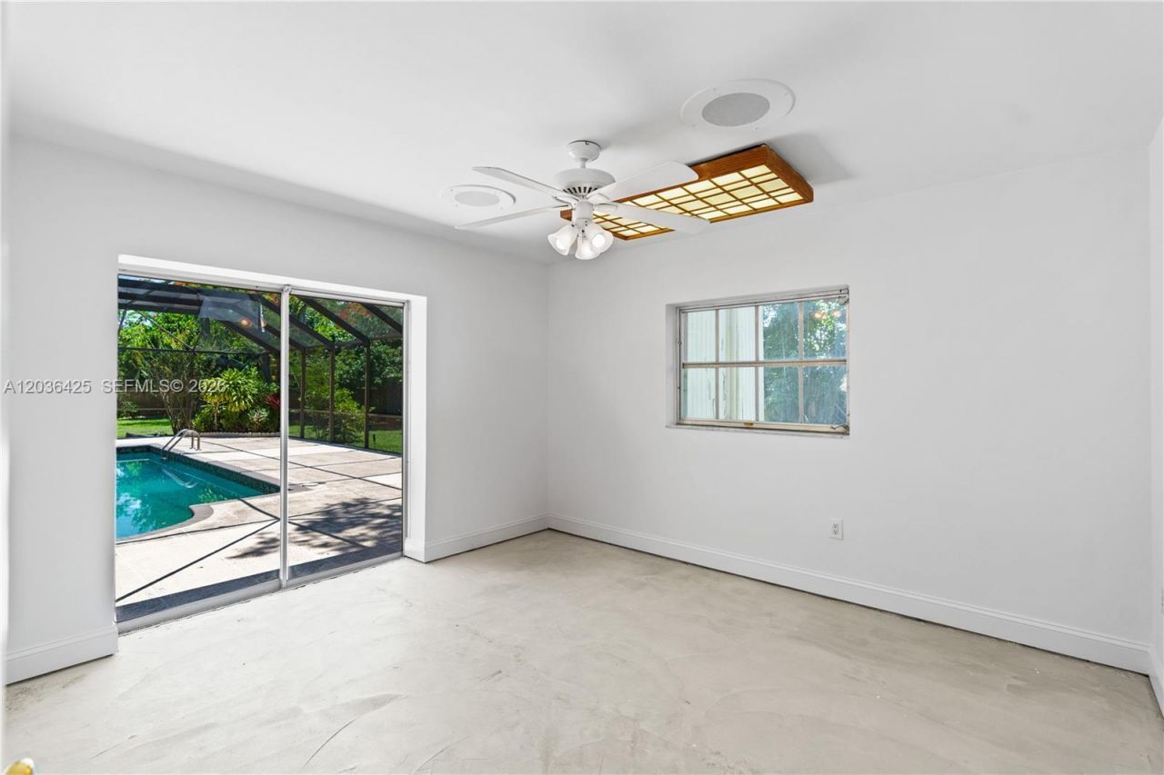 15200 SW 88th Ave, Palmetto Bay, FL 33157 Photo