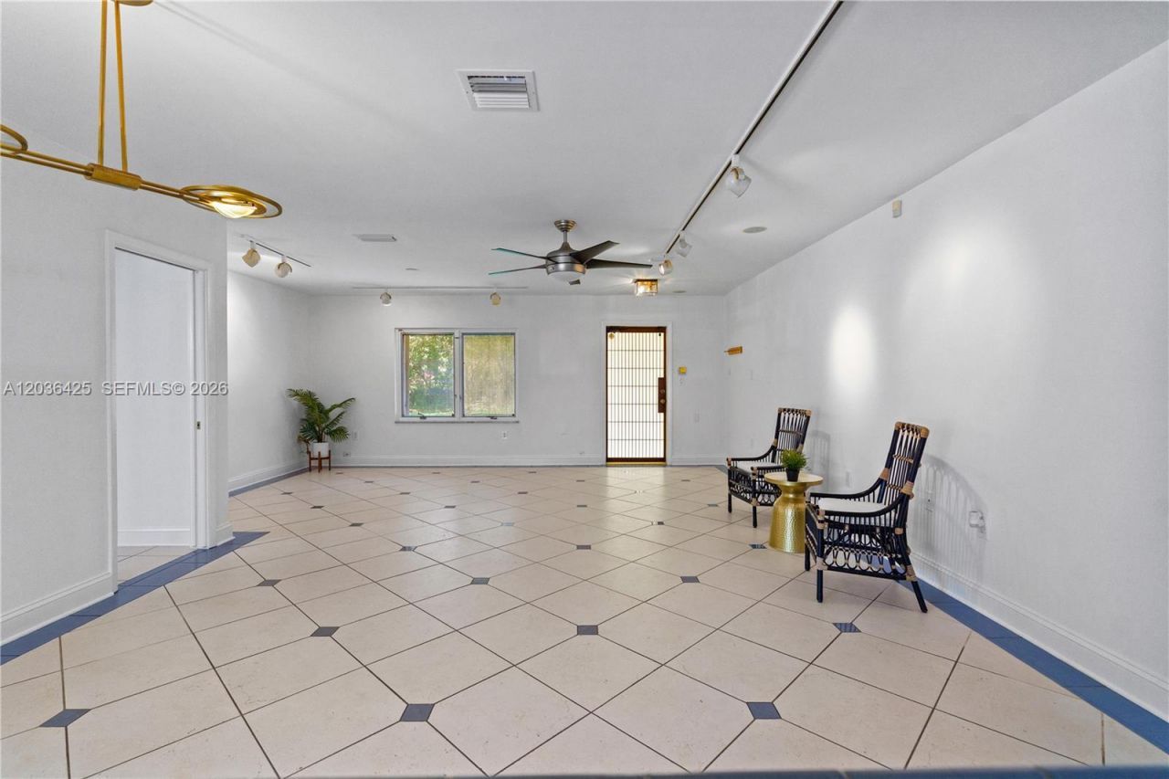 15200 SW 88th Ave, Palmetto Bay, FL 33157 Photo