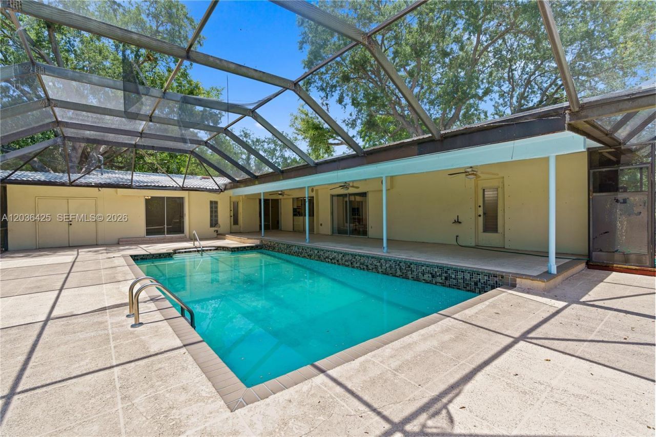 15200 SW 88th Ave, Palmetto Bay, FL 33157 Photo