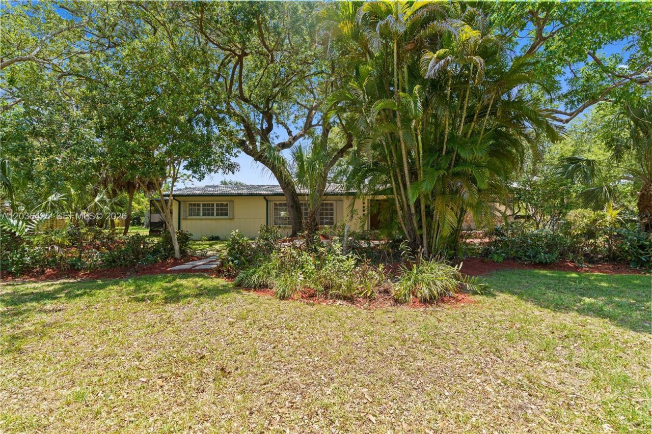 15200 SW 88th Ave, Palmetto Bay, FL 33157 Photo