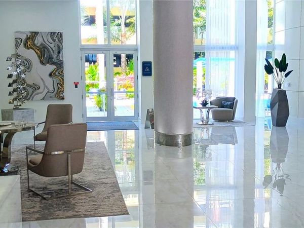 18800 NE 29th Ave, Unit 619, Aventura, FL 33180