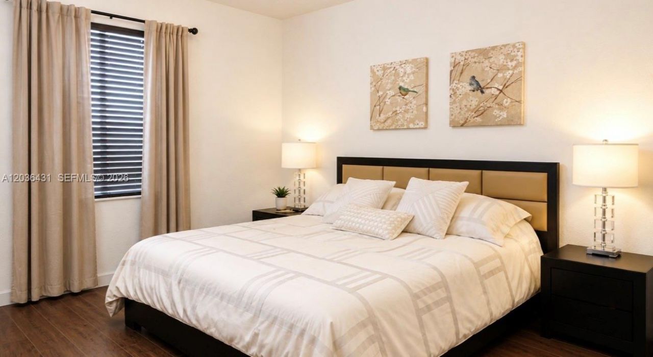10012 NW 7th St , Unit 111, Miami, FL 33172 Photo