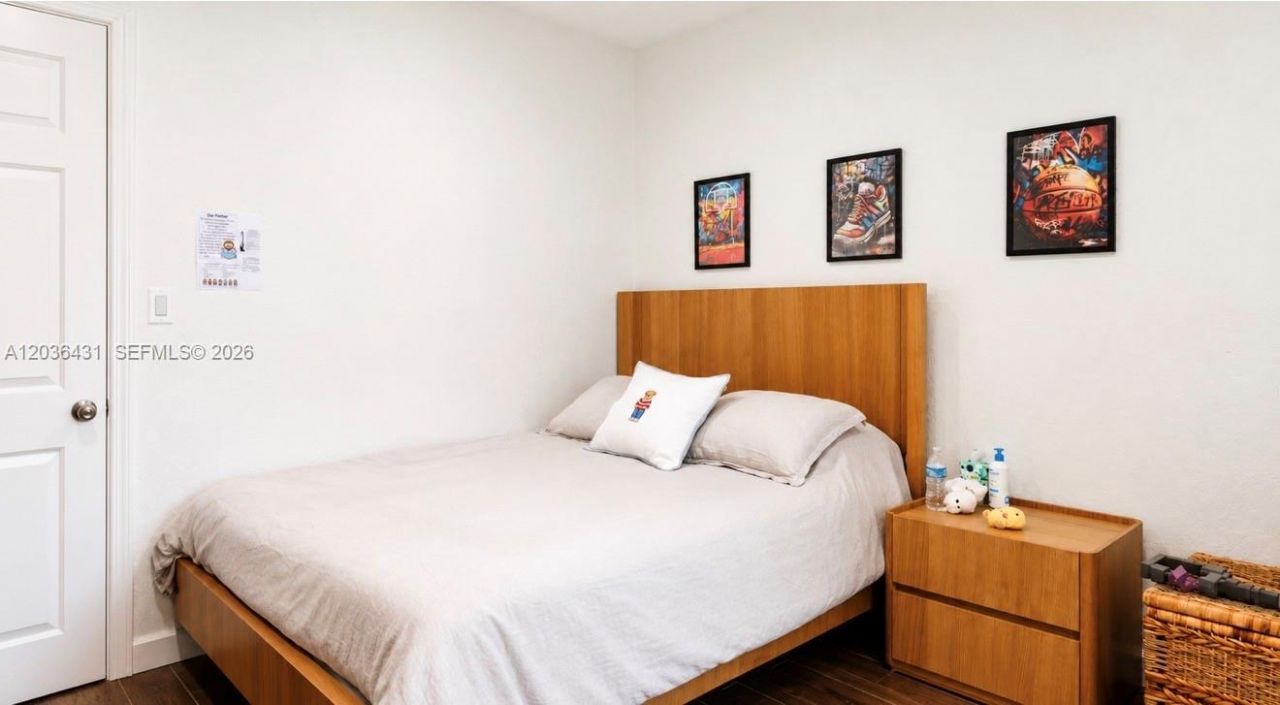10012 NW 7th St , Unit 111, Miami, FL 33172 Photo
