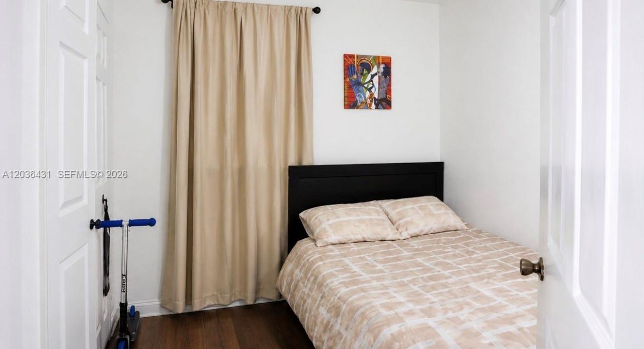 10012 NW 7th St , Unit 111, Miami, FL 33172 Photo