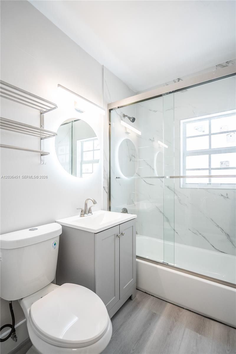 2416 Flamingo Dr, Unit 14, Miami Beach, FL 33140 Photo