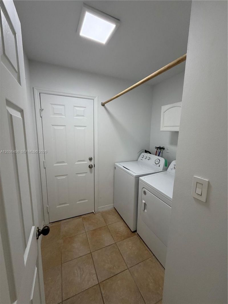 7455 SW 162nd Pl, Unit n/a, Miami, FL 33193 Photo