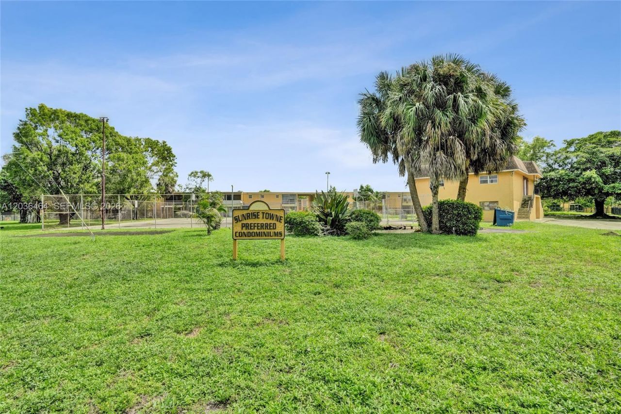 2600 NW 60th Ter , Sunrise, FL 33313 Photo