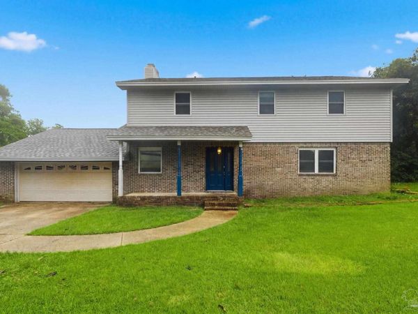 4629 Pebble Creek Dr, Pensacola, FL 32526