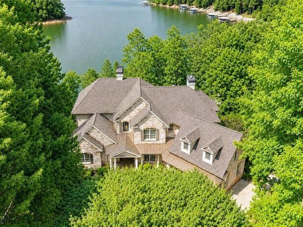 5720 Chestatee Landing Drive, Gainesville, GA 30506