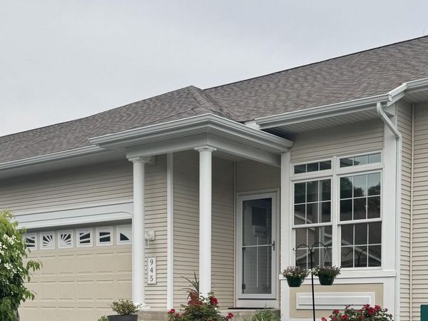 945 Kensington Street NW, Unit 122, Grand Rapids, MI 49534