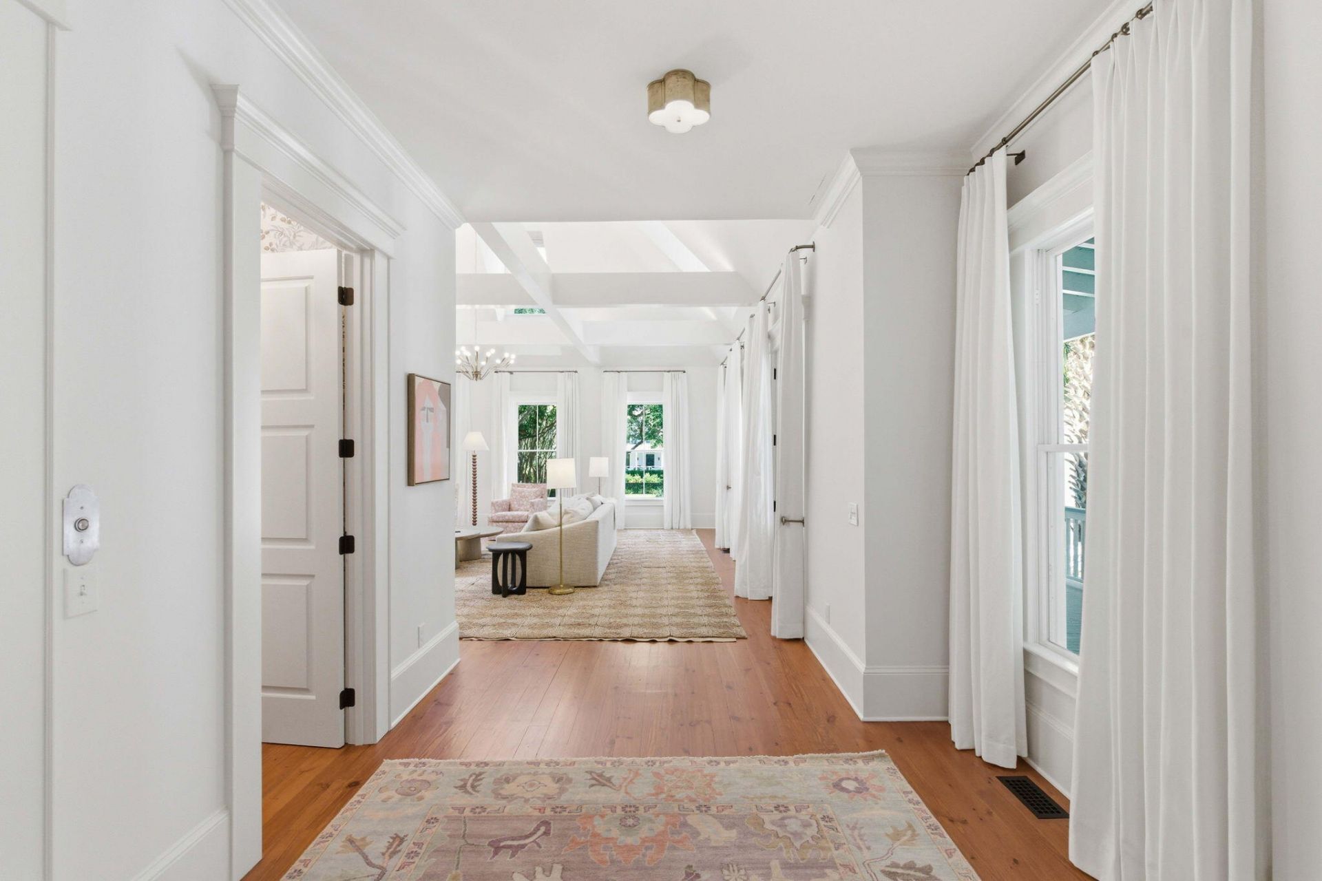 2824 Middle Street Photo 8