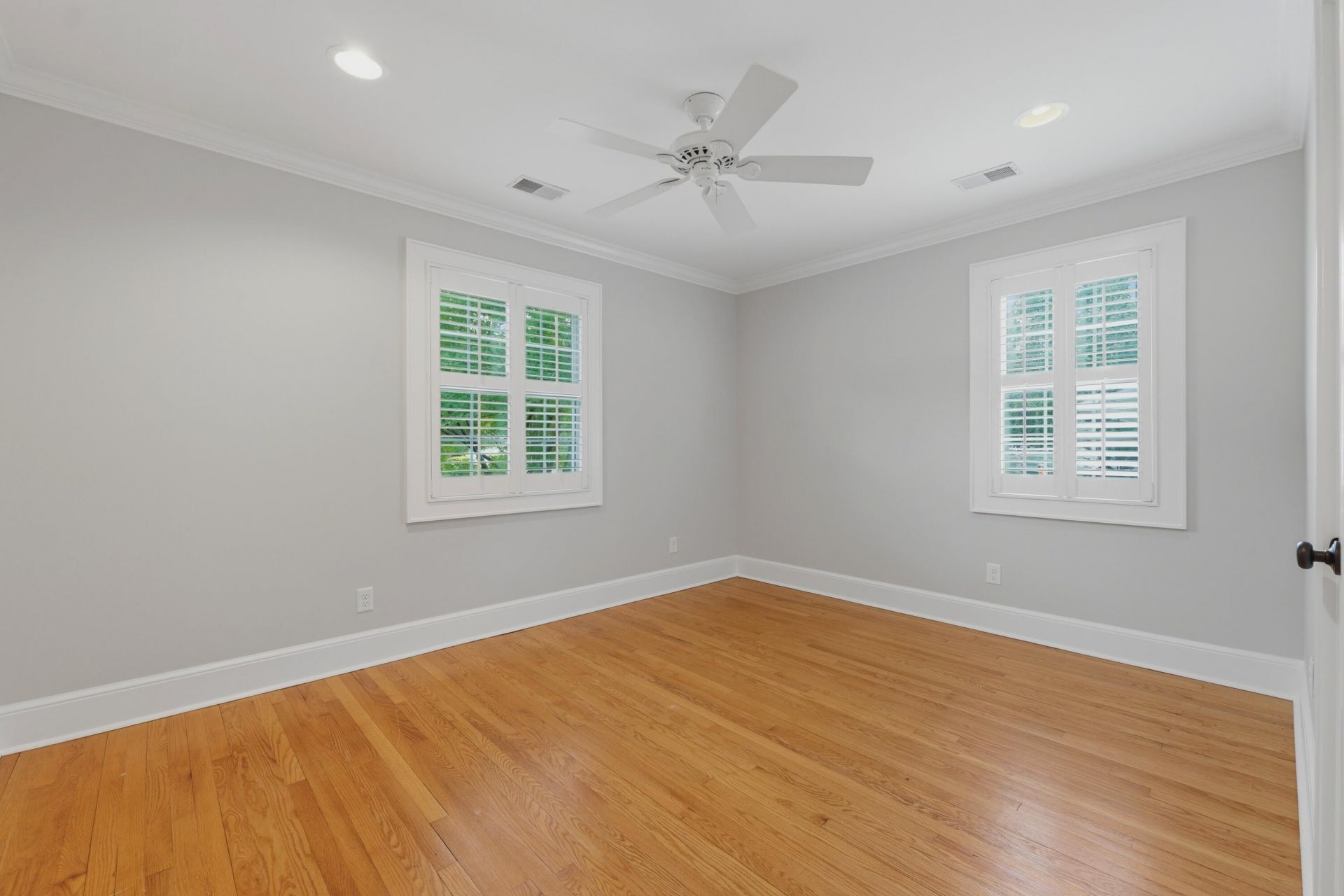 116 N Winter Street Photo 17