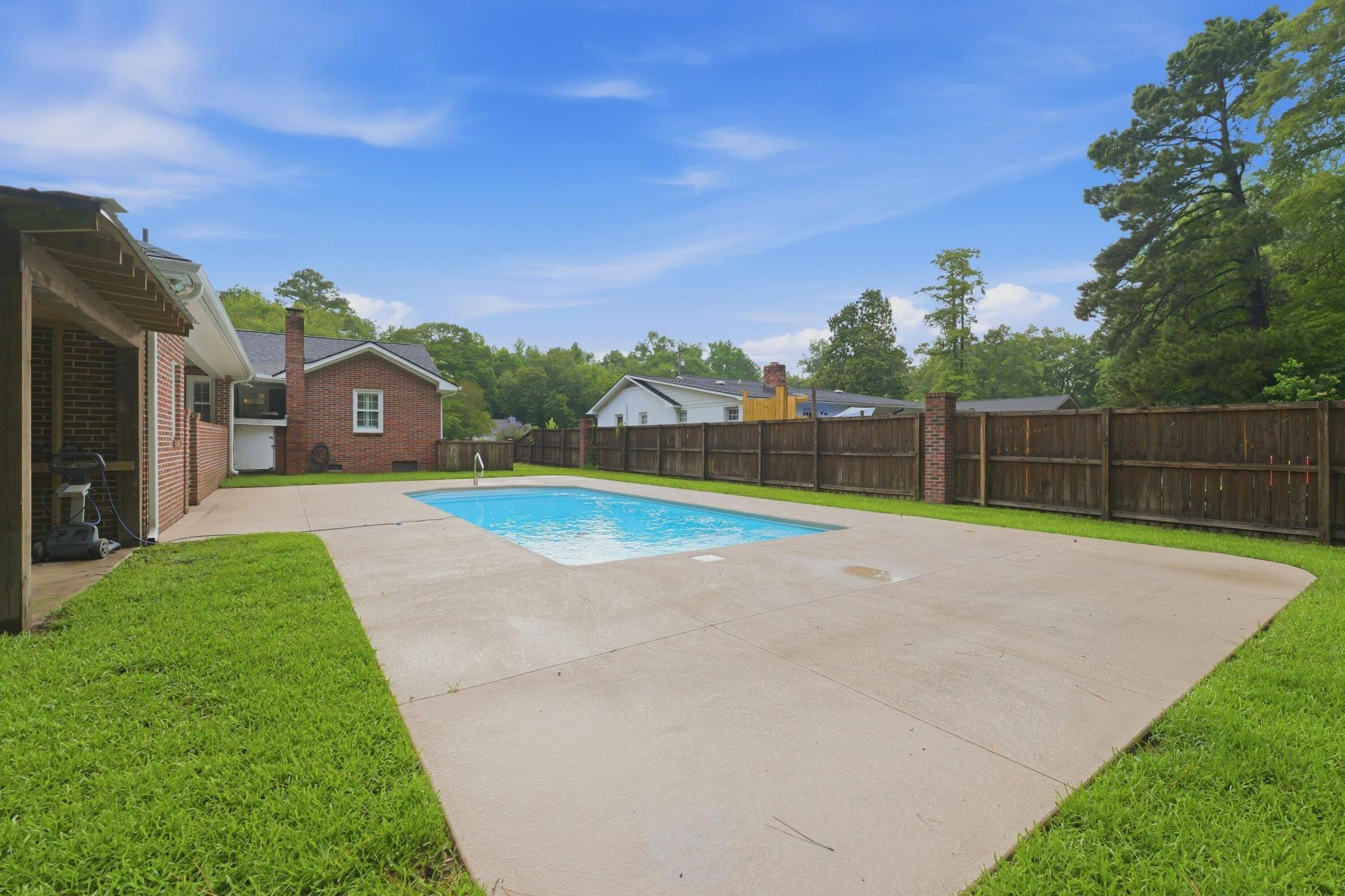 116 N Winter Street Photo 29