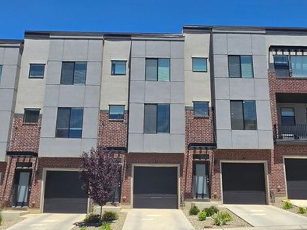 25 E CENTER ST , Unit 73, North Salt Lake, UT 84054